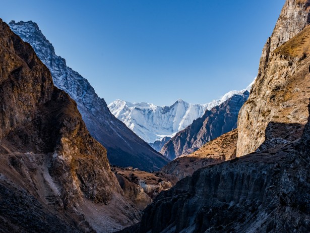 Nar Phu Valley Trek