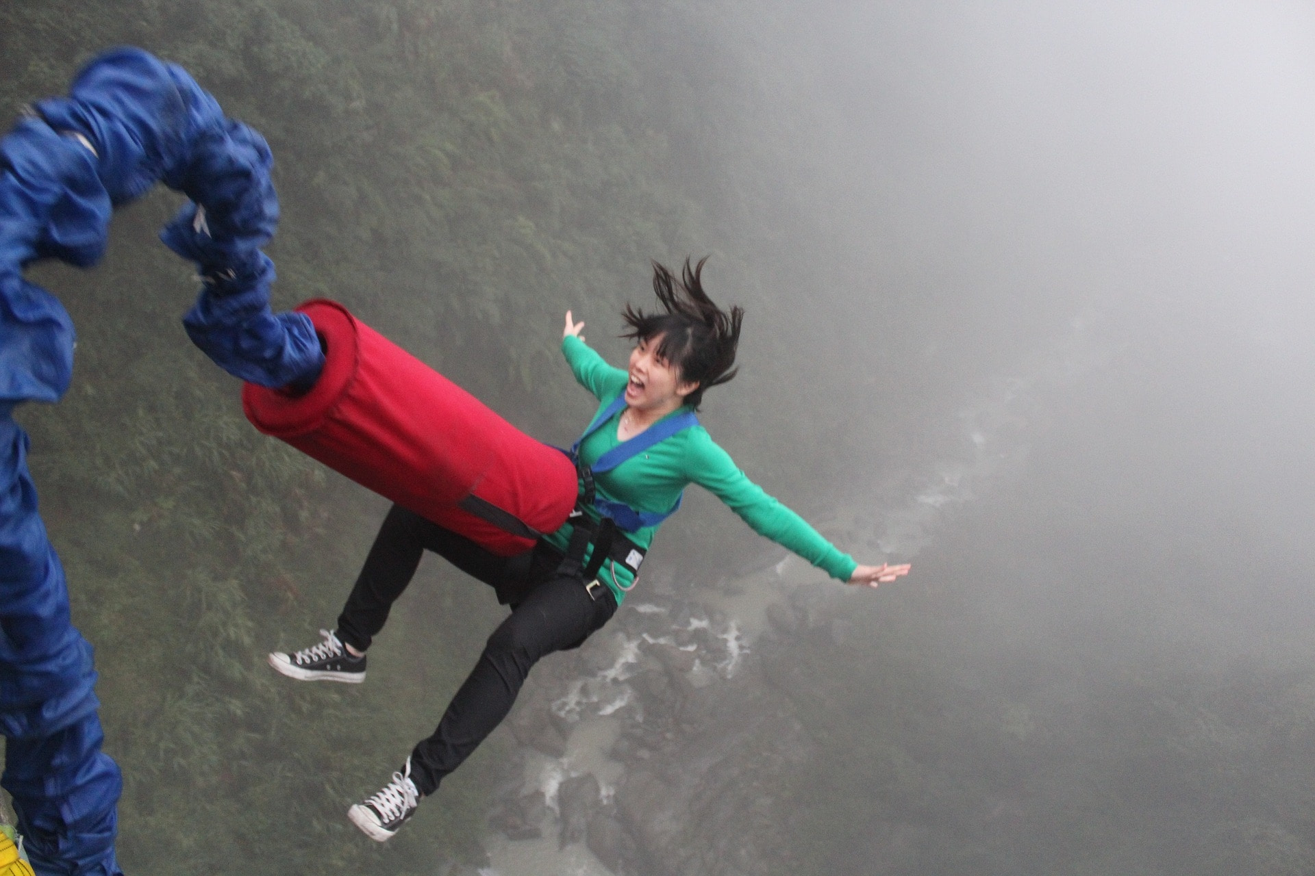 Kushma bungee swing